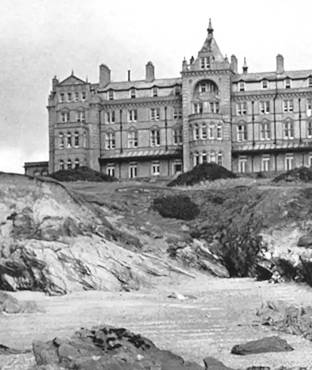 A picture of the Headland Hotel in black and white