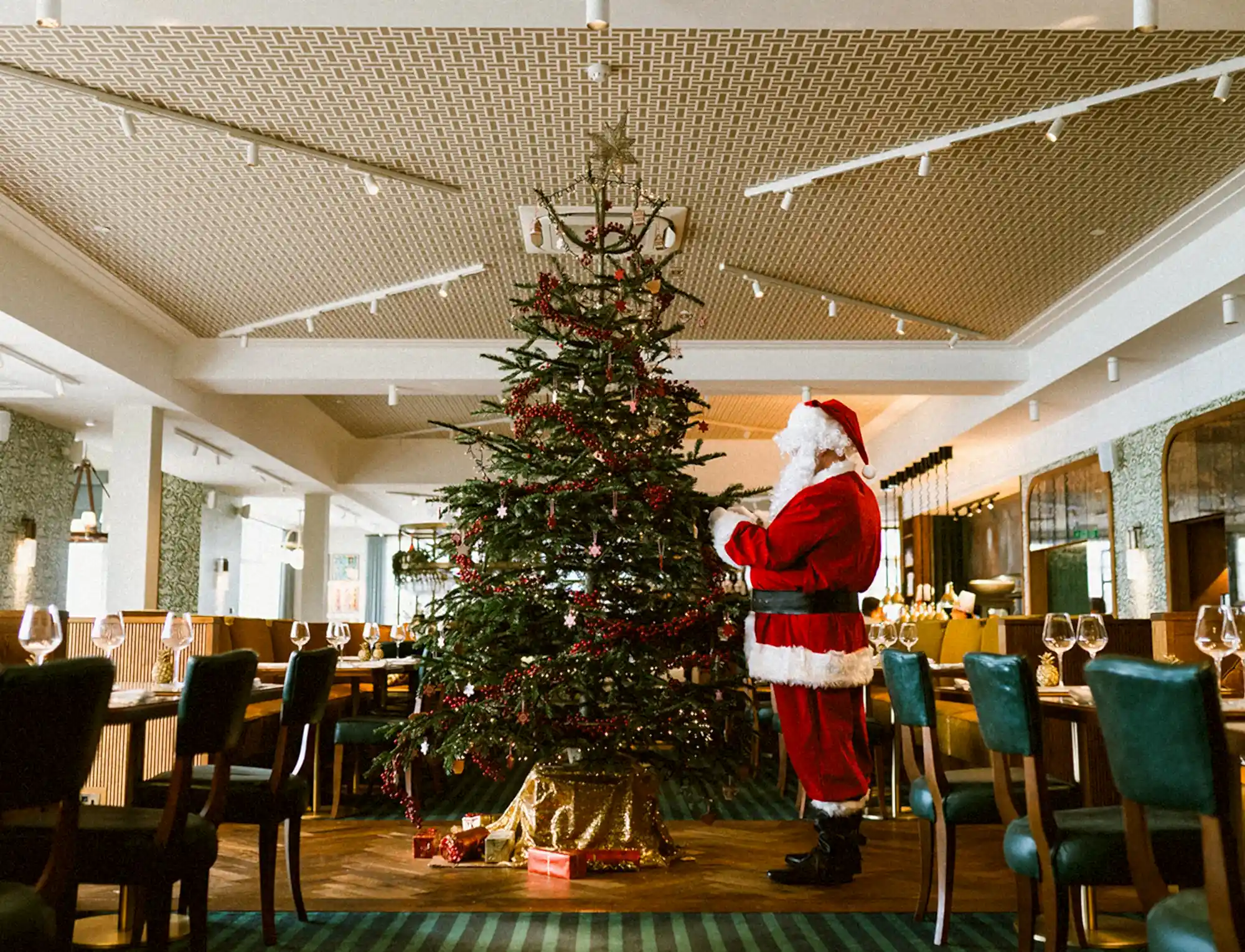 Christmas & New Year in Newquay, Cornwall | The Headland